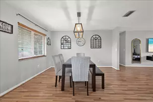 956 SE Browning Ave, Port Saint Lucie, FL 34983 - Photo 14