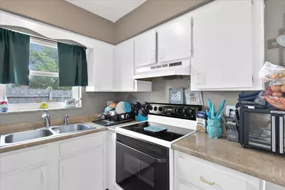 956 SE Browning Avenue, Port Saint Lucie, FL 34983 - Photo 24