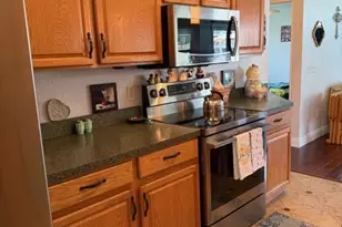 925 SW Worcester Ln SW, Port Saint Lucie, FL 34953 - Photo 30