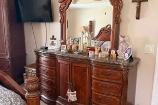 925 SW Worcester Ln SW, Port Saint Lucie, FL 34953 - Photo 14
