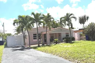 1674 NE 169th St, North Miami Beach, FL 33162 - Photo 26