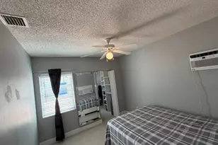 1674 NE 169th St, North Miami Beach, FL 33162 - Photo 12