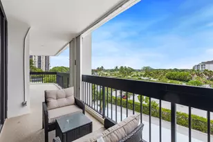 2400 Presidential Way, West Palm Beach, FL 33401 - Photo 18