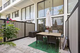 1830 Embassy Dr, West Palm Beach, FL 33401 - Photo 14