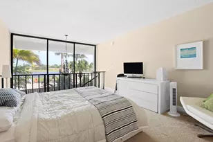 1830 Embassy Dr, West Palm Beach, FL 33401 - Photo 10