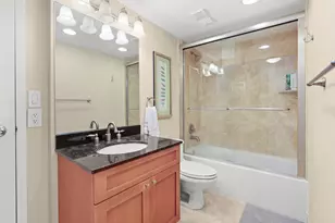 1830 Embassy Dr, West Palm Beach, FL 33401 - Photo 12