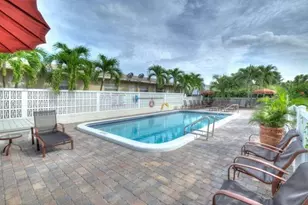 221 SE 9th Ave, Pompano Beach, FL 33060 - Photo 6