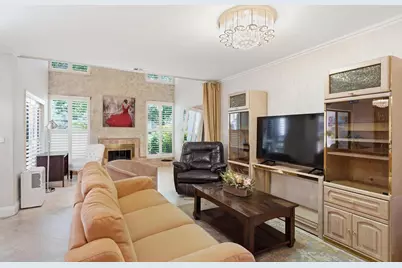 6075 Glendale Drive, Boca Raton, FL 33433 - Photo 2