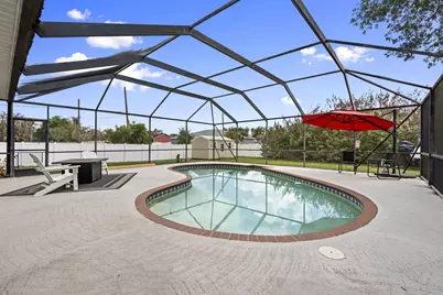 138 SW Airview Avenue, Port Saint Lucie, FL 34984 - Photo 2