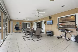 138 SW Airview Ave, Port Saint Lucie, FL 34984 - Photo 20