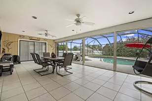 138 SW Airview Ave, Port Saint Lucie, FL 34984 - Photo 8