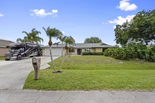 138 SW Airview Ave, Port Saint Lucie, FL 34984 - Photo 28