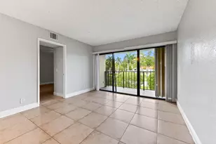 1445 Lake Crystal Dr, West Palm Beach, FL 33411 - Photo 6