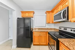 1445 Lake Crystal Dr, West Palm Beach, FL 33411 - Photo 4
