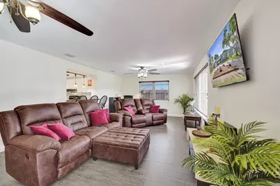 1921 N 49th Avenue, Hollywood, FL 33021 - Photo 46