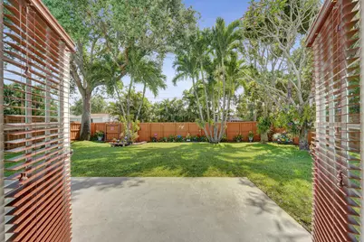 1921 N 49th Avenue, Hollywood, FL 33021 - Photo 40