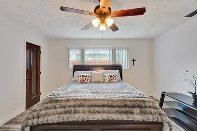 1921 N 49th Avenue, Hollywood, FL 33021 - Photo 54