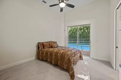 10891 Fairmont Village Drive, Wellington, FL 33449 - Photo 18