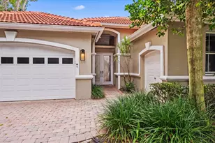 10891 Fairmont Village Dr, Wellington, FL 33449 - Photo 2
