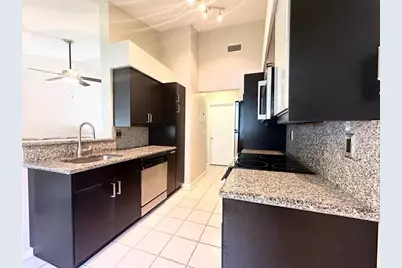 9202 NW 9th Place, Plantation, FL 33324 - Photo 8