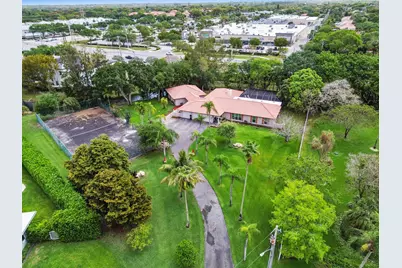 9351 NW 44th Place, Coral Springs, FL 33065 - Photo 36