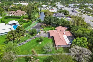 9351 NW 44th Pl, Coral Springs, FL 33065 - Photo 40