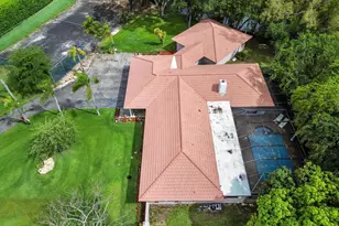 9351 NW 44th Pl, Coral Springs, FL 33065 - Photo 40
