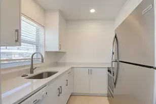 2755 NE 28th Ave, Lighthouse Point, FL 33064 - Photo 10