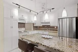 6095 N Sabal Palm Blvd, Tamarac, FL 33319 - Photo 2