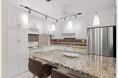 6095 N Sabal Palm Boulevard #210, Tamarac, FL 33319 - Photo 2