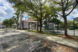 2796 SW 83rd Ave, Miramar, FL 33025 - Photo 12