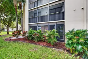 5280 Las Verdes Cir, Delray Beach, FL 33484 - Photo 56