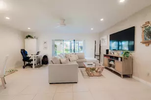 21820 Cypress Cir, Boca Raton, FL 33433 - Photo 12