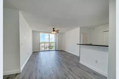 651 Okeechobee Boulevard #809, West Palm Beach, FL 33401 - Photo 2