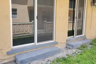 310 NW 16th Ave, Miami, FL 33125 - Photo 16