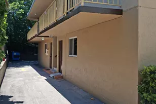 310 NW 16th Ave, Miami, FL 33125 - Photo 4