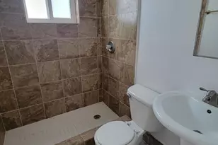 310 NW 16th Ave, Miami, FL 33125 - Photo 14