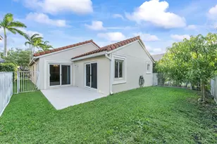 1353 Canary Island Dr, Weston, FL 33327 - Photo 40