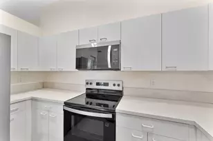1353 Canary Island Dr, Weston, FL 33327 - Photo 12