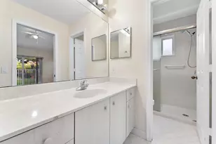 1353 Canary Island Dr, Weston, FL 33327 - Photo 34