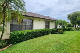1603 Laurel Leaf Ln, Fort Pierce, FL 34950 - Photo 1