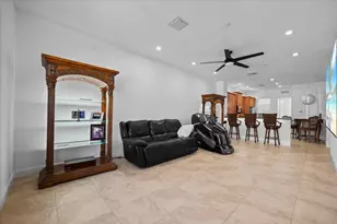 5102 Artesa Way W, Palm Beach Gardens, FL 33418 - Photo 8