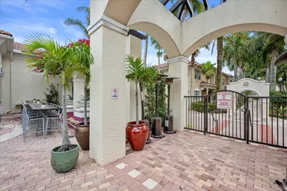 5102 Artesa Way W, Palm Beach Gardens, FL 33418 - Photo 12
