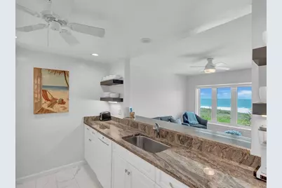 1700 Ocean Drive #306, Vero Beach, FL 32963 - Photo 10