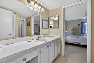 301 Pine Ridge Cir, Greenacres, FL 33463 - Photo 20