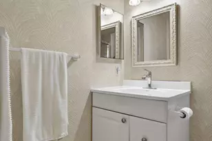 301 Pine Ridge Cir, Greenacres, FL 33463 - Photo 18