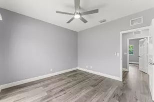 205 S Santa Catalina Cir, North Lauderdale, FL 33068 - Photo 16