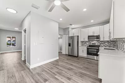 205 S Santa Catalina Circle #205, North Lauderdale, FL 33068 - Photo 8