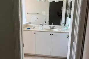 4032 NW 92nd Ave, Sunrise, FL 33351 - Photo 8