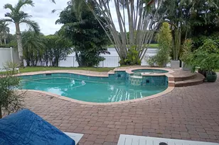 8263 N Lake Forest Dr, Davie, FL 33328 - Photo 18